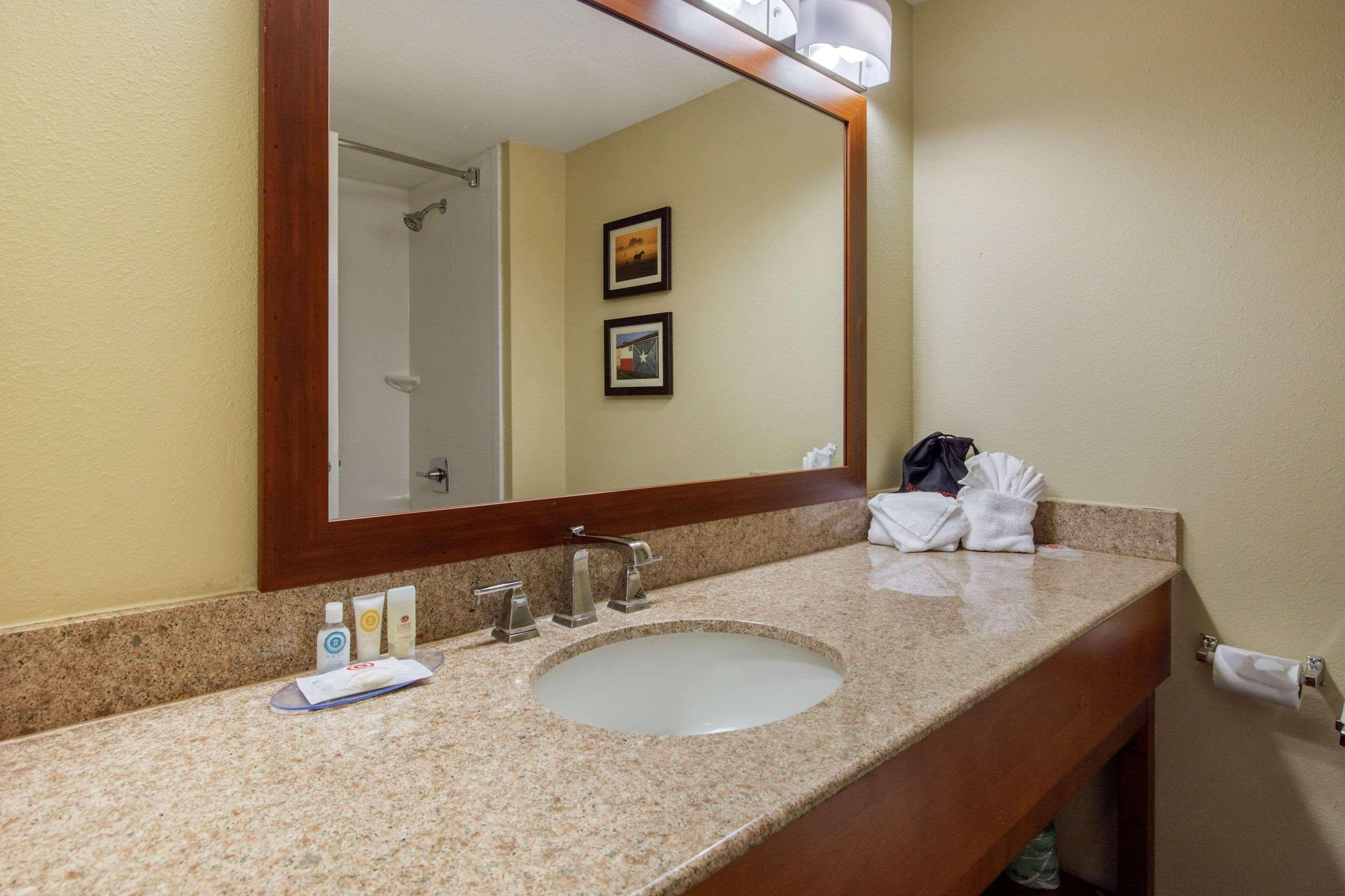 Comfort Inn & Suites Sw Houston Sugarland Ngoại thất bức ảnh