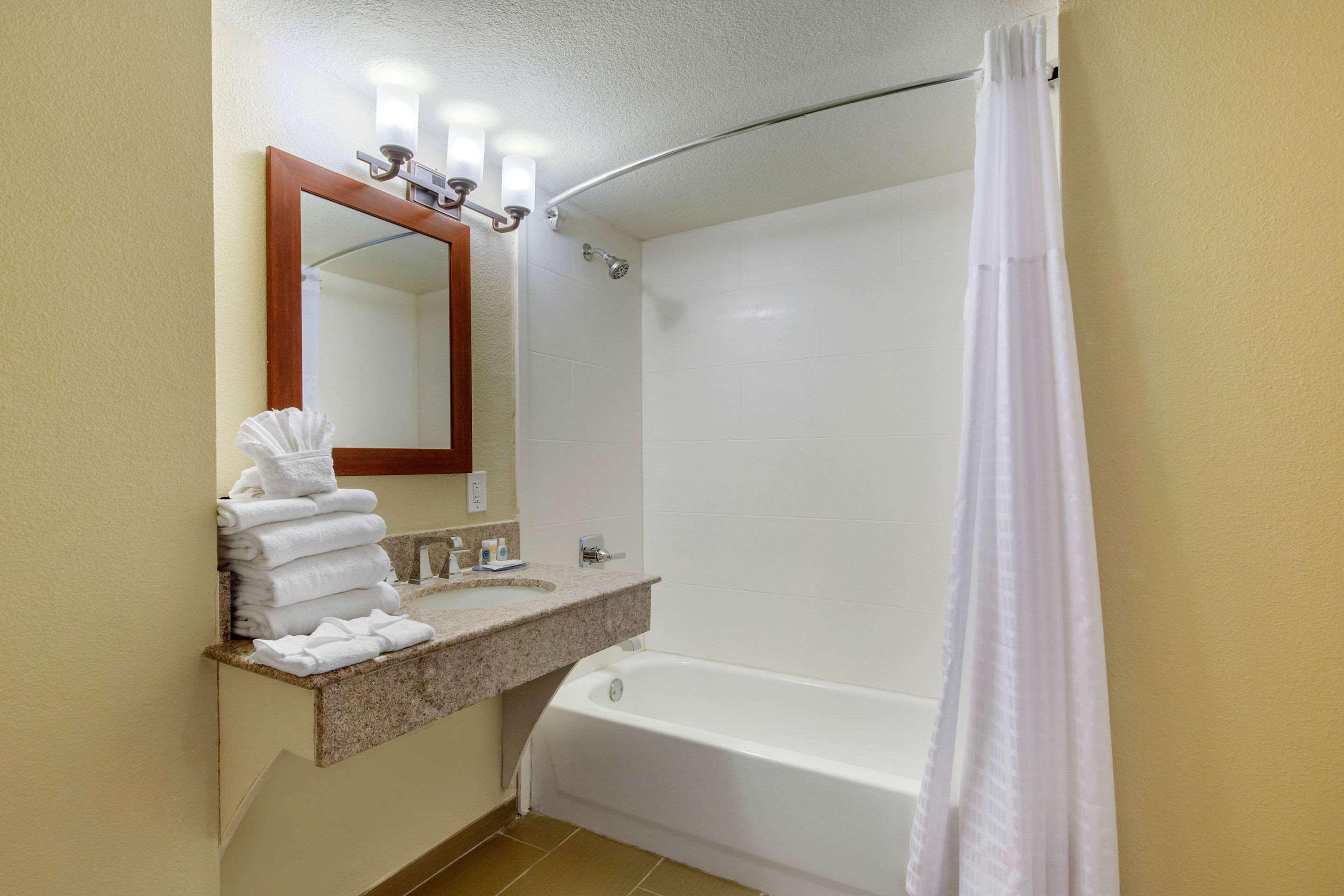 Comfort Inn & Suites Sw Houston Sugarland Ngoại thất bức ảnh